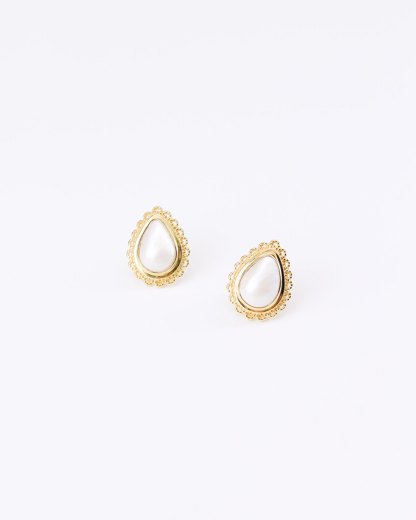 fay earrings - TRUVAI
