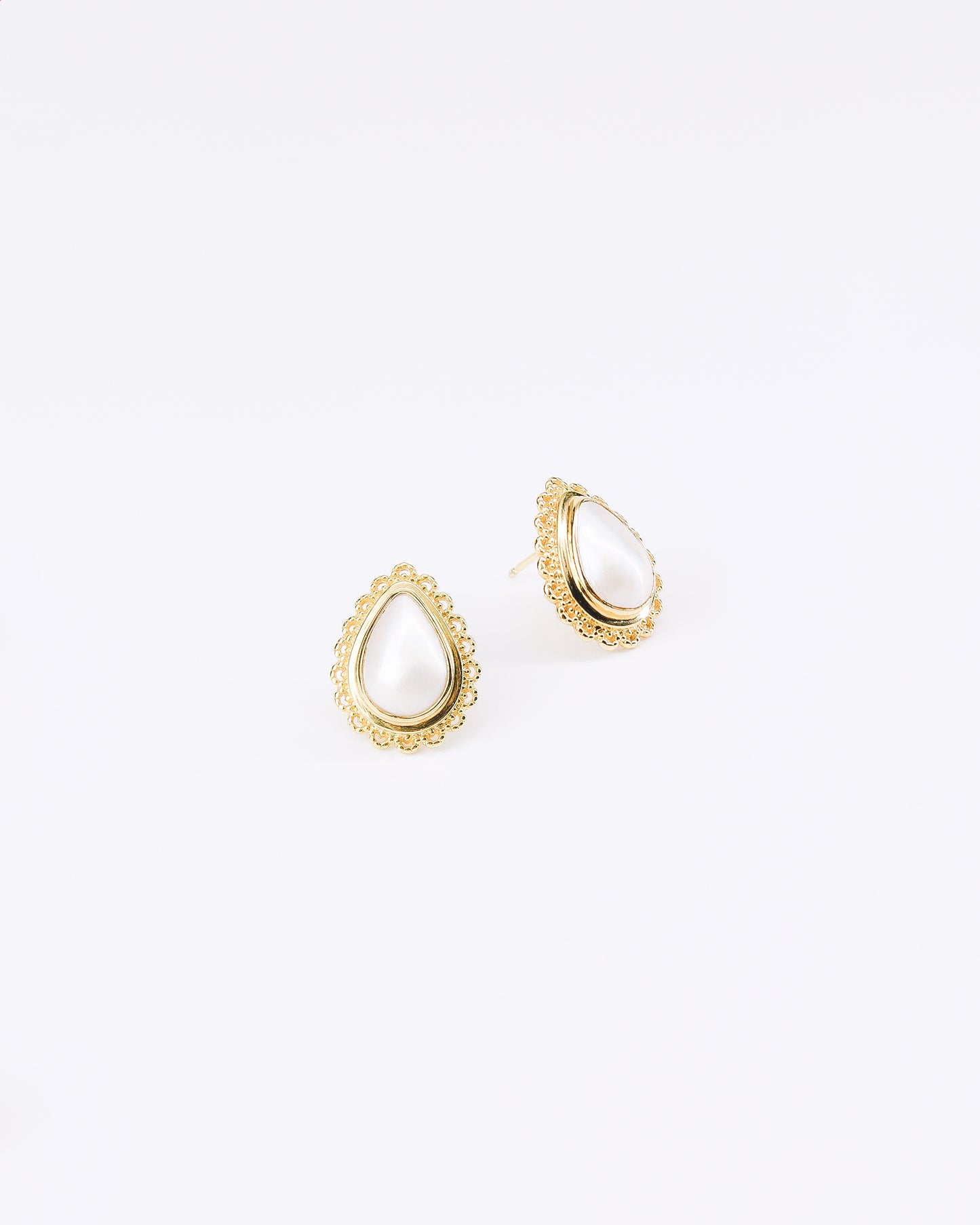 fay earrings - TRUVAI