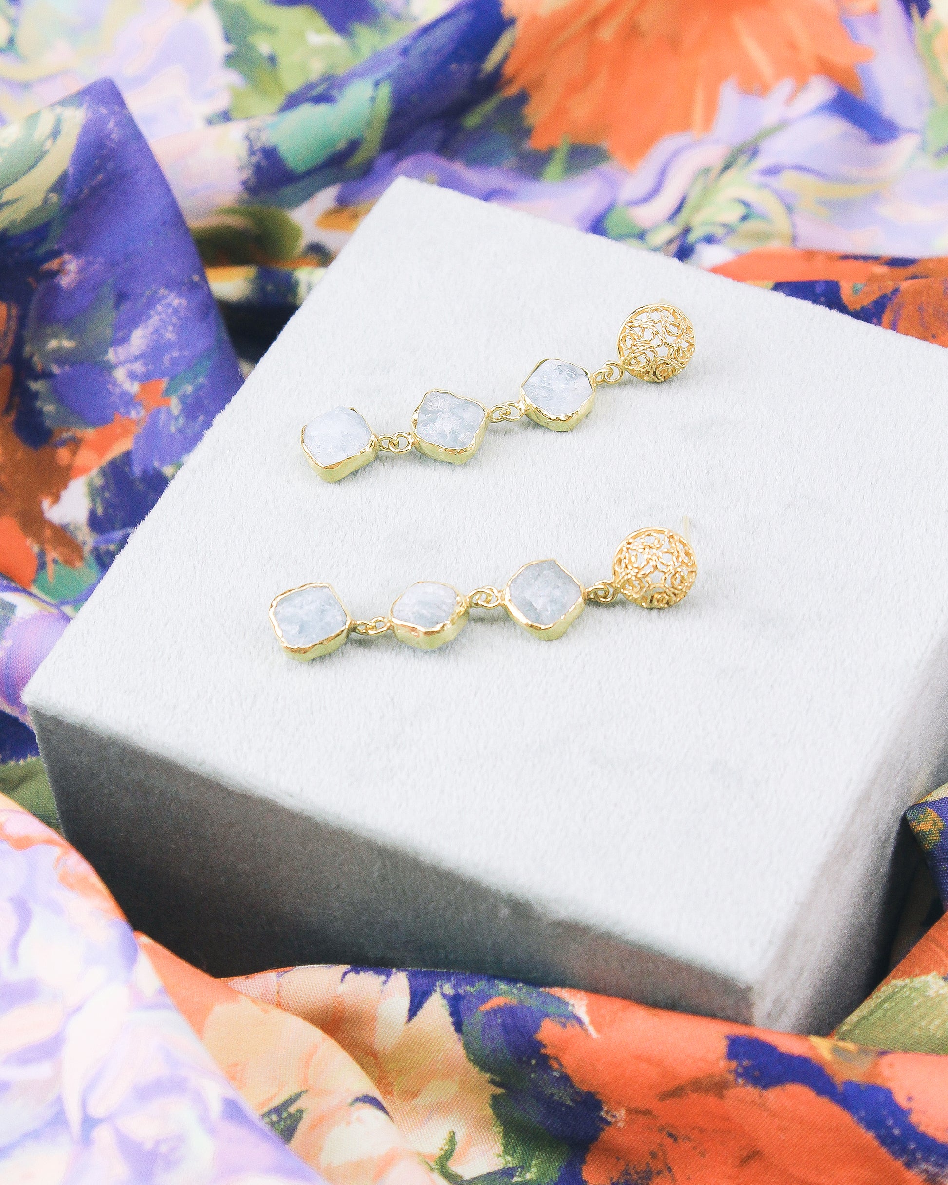 constantine earrings - TRUVAI