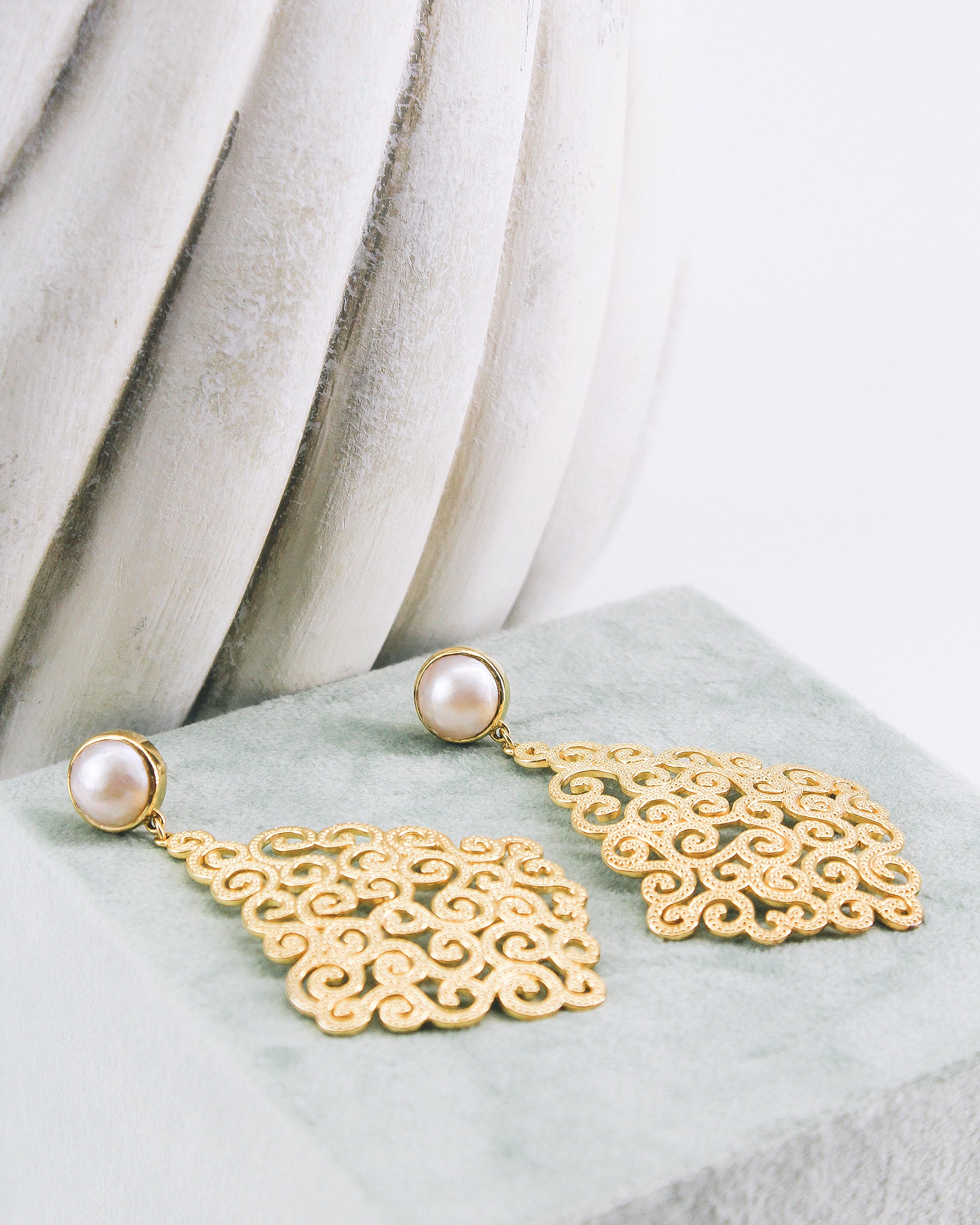 eleanor earrings - TRUVAI
