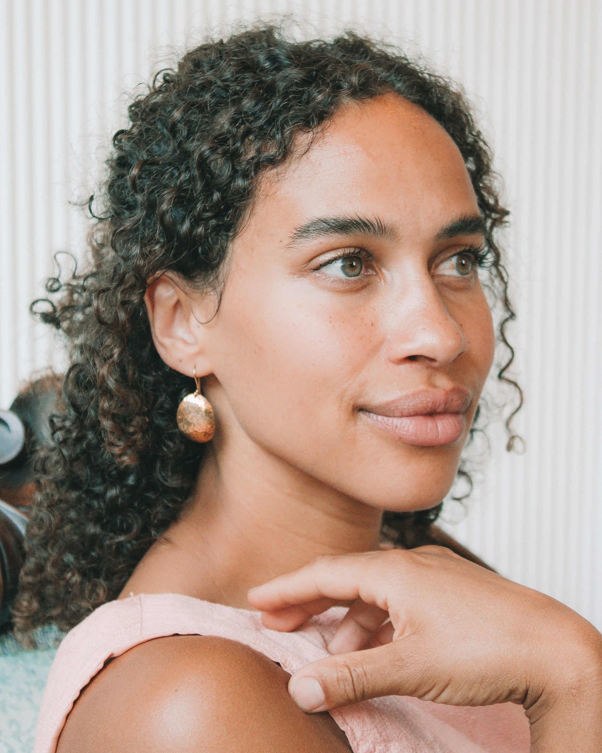 romy earrings - TRUVAI