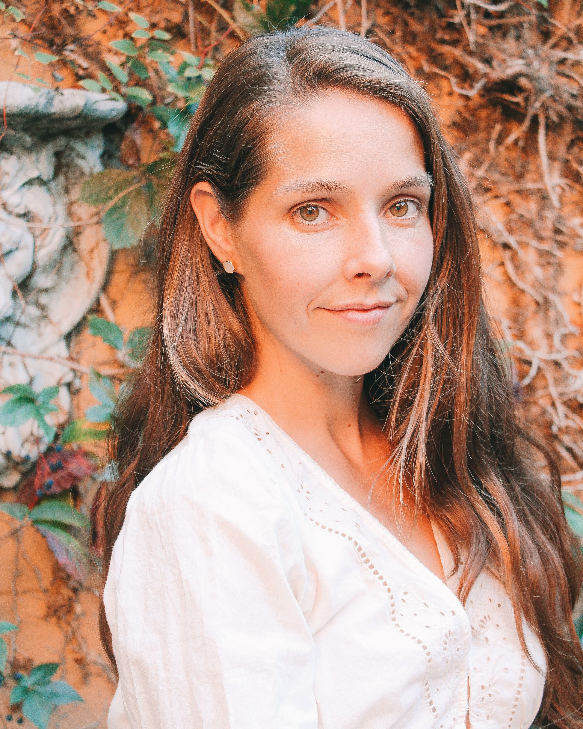 daphne earrings - TRUVAI